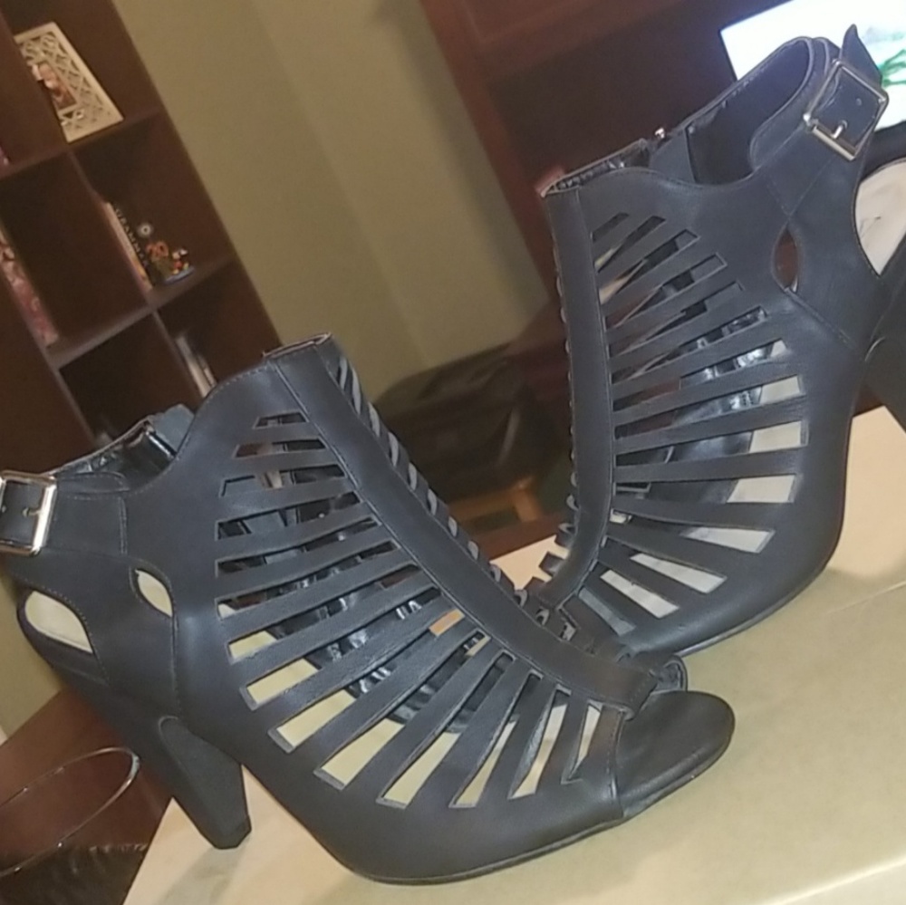 Black heels